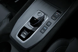 Vehicle Thumbnail 9