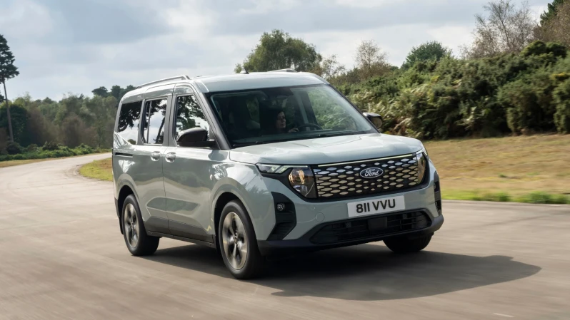 Ford E-Tourneo Courier