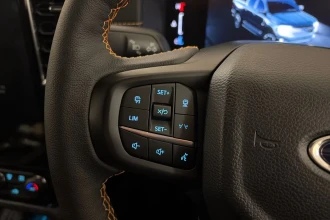 Vehicle Thumbnail 20