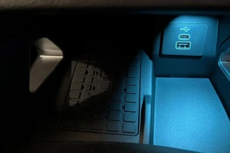 Vehicle Thumbnail 33