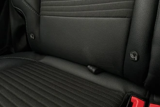 Vehicle Thumbnail 31