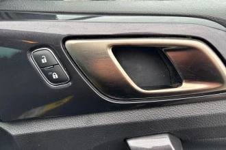 Vehicle Thumbnail 23