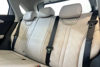 Vehicle Thumbnail 14