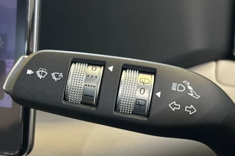 Vehicle Thumbnail 25