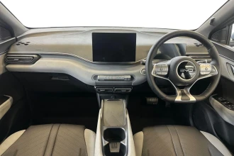 Vehicle Thumbnail 12