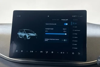 Vehicle Thumbnail 30