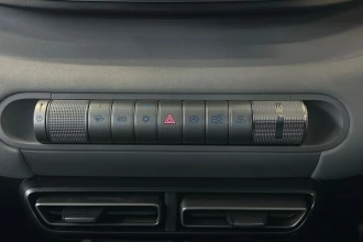 Vehicle Thumbnail 31