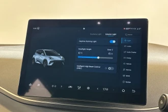 Vehicle Thumbnail 30