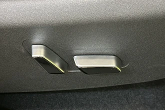 Vehicle Thumbnail 22