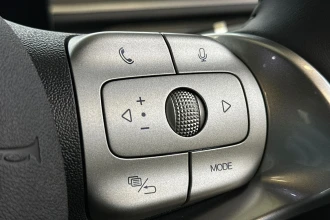 Vehicle Thumbnail 23