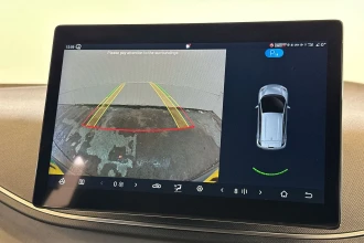 Vehicle Thumbnail 32