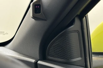 Vehicle Thumbnail 38