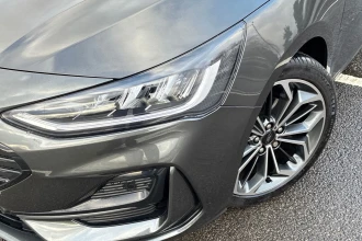 Vehicle Thumbnail 27