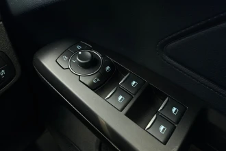 Vehicle Thumbnail 43