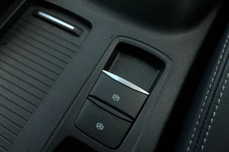 Vehicle Thumbnail 53