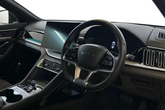 Vehicle Thumbnail 11