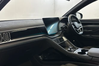 Vehicle Thumbnail 13