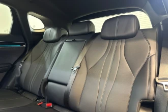 Vehicle Thumbnail 14