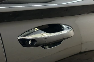 Vehicle Thumbnail 18