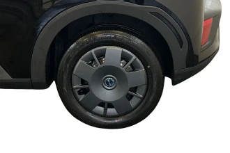 Vehicle Thumbnail 10