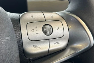 Vehicle Thumbnail 21