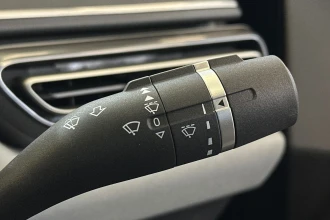 Vehicle Thumbnail 23