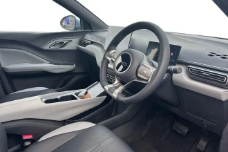 Vehicle Thumbnail 10