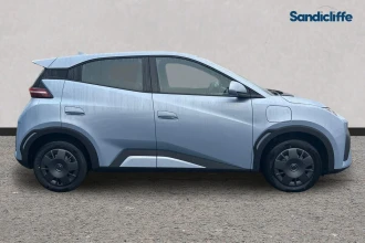 Vehicle Thumbnail 3