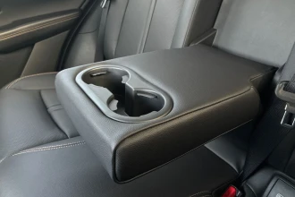 Vehicle Thumbnail 30