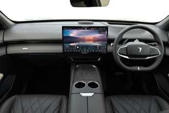 Vehicle Thumbnail 24