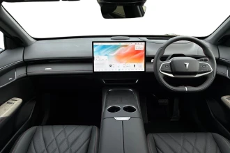 Vehicle Thumbnail 11