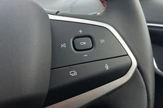 Vehicle Thumbnail 38