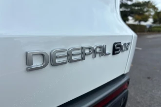 Vehicle Thumbnail 13