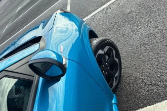 Vehicle Thumbnail 20