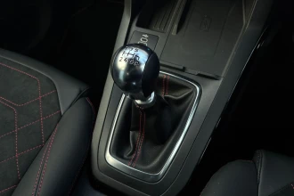 Vehicle Thumbnail 46