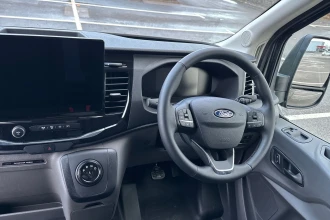 Vehicle Thumbnail 11