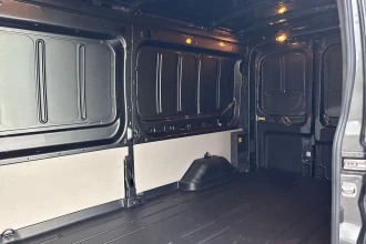 Vehicle Thumbnail 20