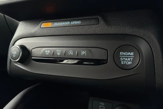 Vehicle Thumbnail 46