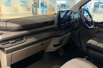 Vehicle Thumbnail 12