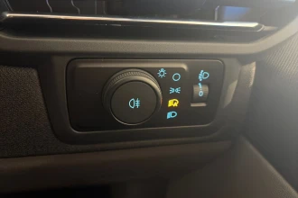 Vehicle Thumbnail 20