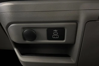 Vehicle Thumbnail 34
