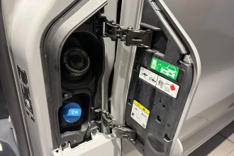 Vehicle Thumbnail 43