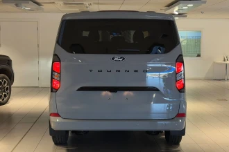 Vehicle Thumbnail 5