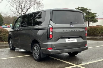 Vehicle Thumbnail 11