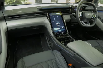 Vehicle Thumbnail 4