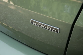 Vehicle Thumbnail 12