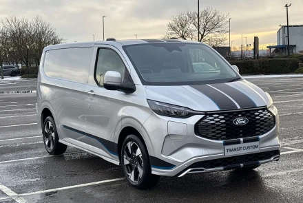 Ford Transit Custom Listing Image