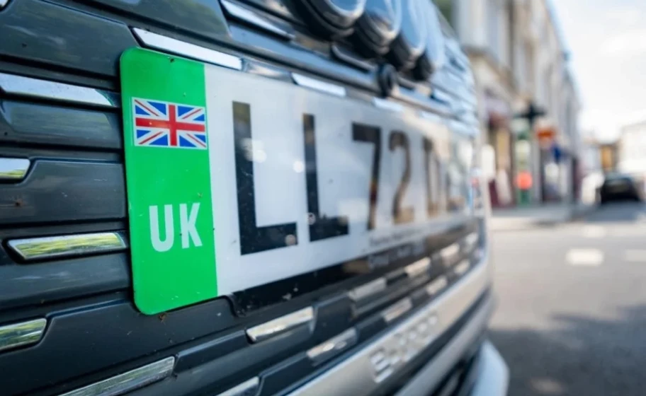 Number plate valuation: the 7 factors that move the price