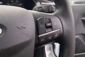 Vehicle Thumbnail 32