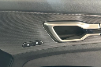 Vehicle Thumbnail 23